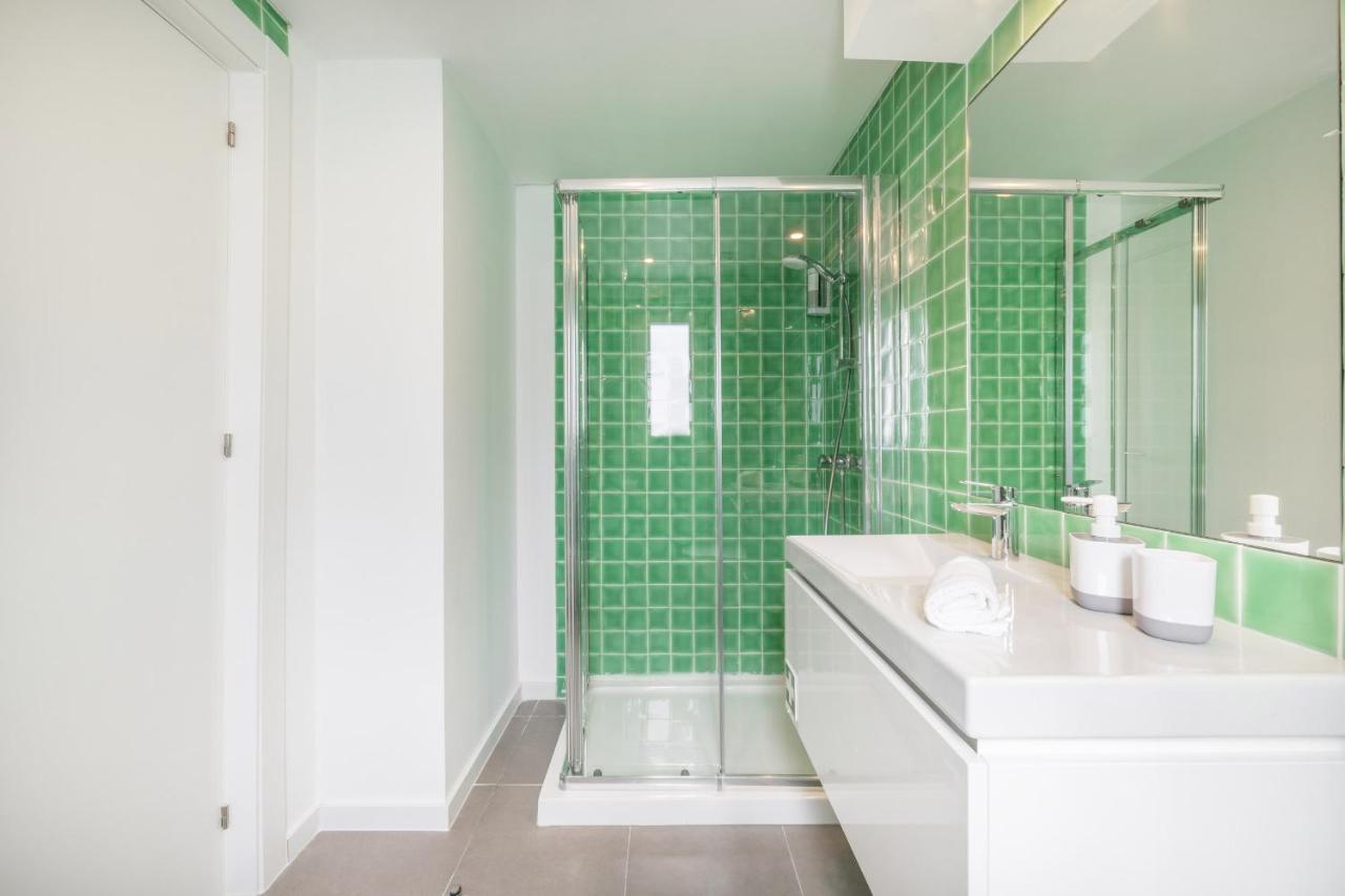 Olala Lisbon Oriente Suites A Экстерьер фото