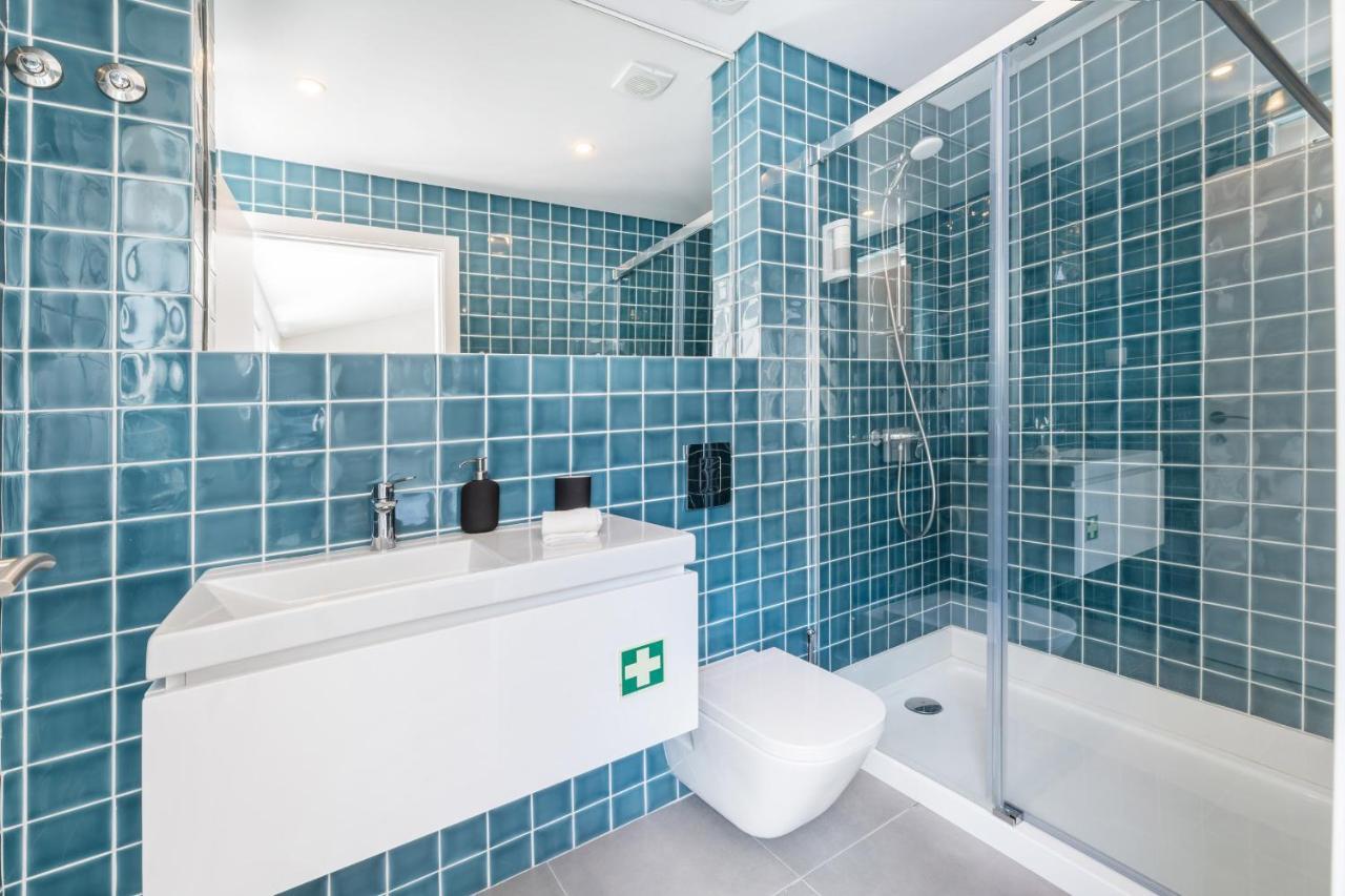 Olala Lisbon Oriente Suites A Экстерьер фото